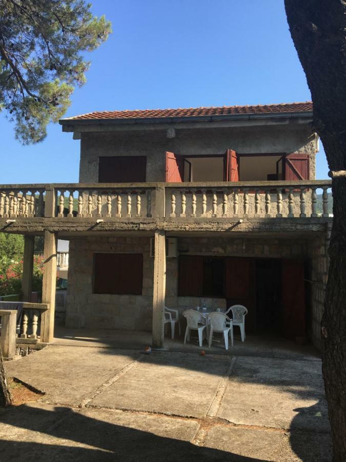 Apartman Novica ヘルツェグ・ノヴィ エクステリア 写真
